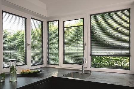 Product: MHZ Venetian blinds