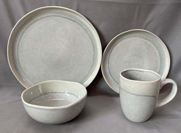 Product: stoneware dinnerware
