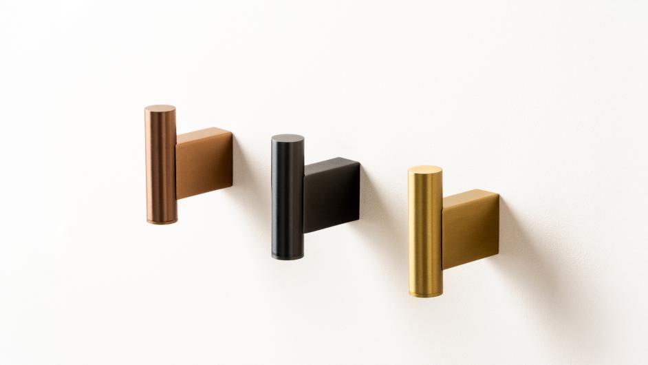 Product: Tomo