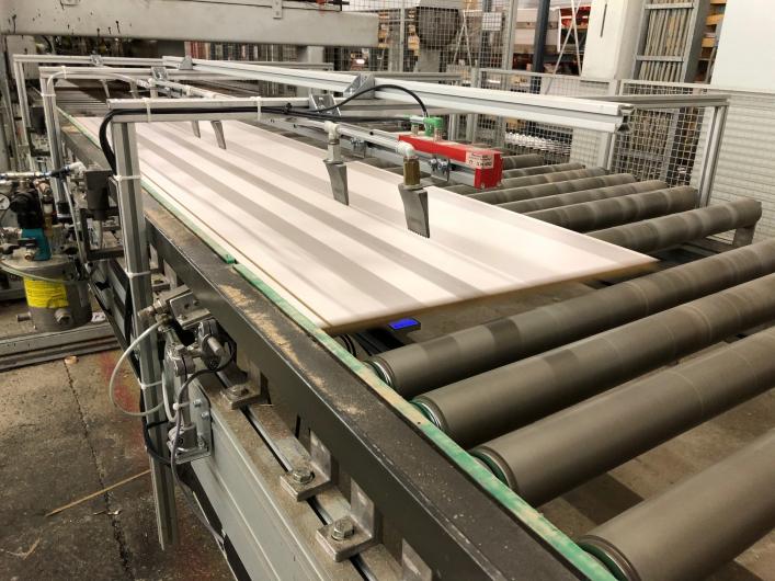 Product: SLM Length-Section Light Scanner for Discrete Part Length Measurement