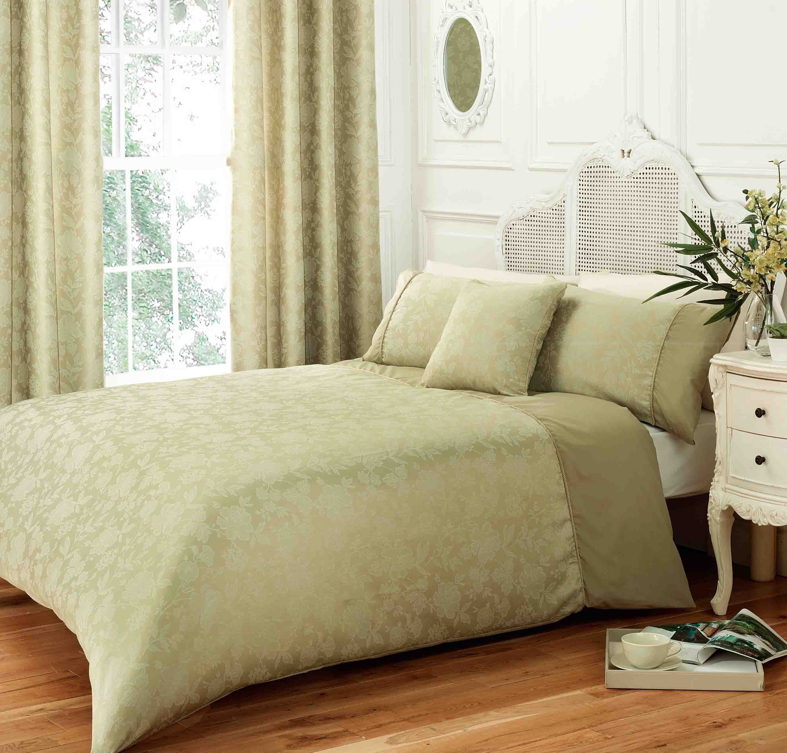 Jacquard Bedroom Set