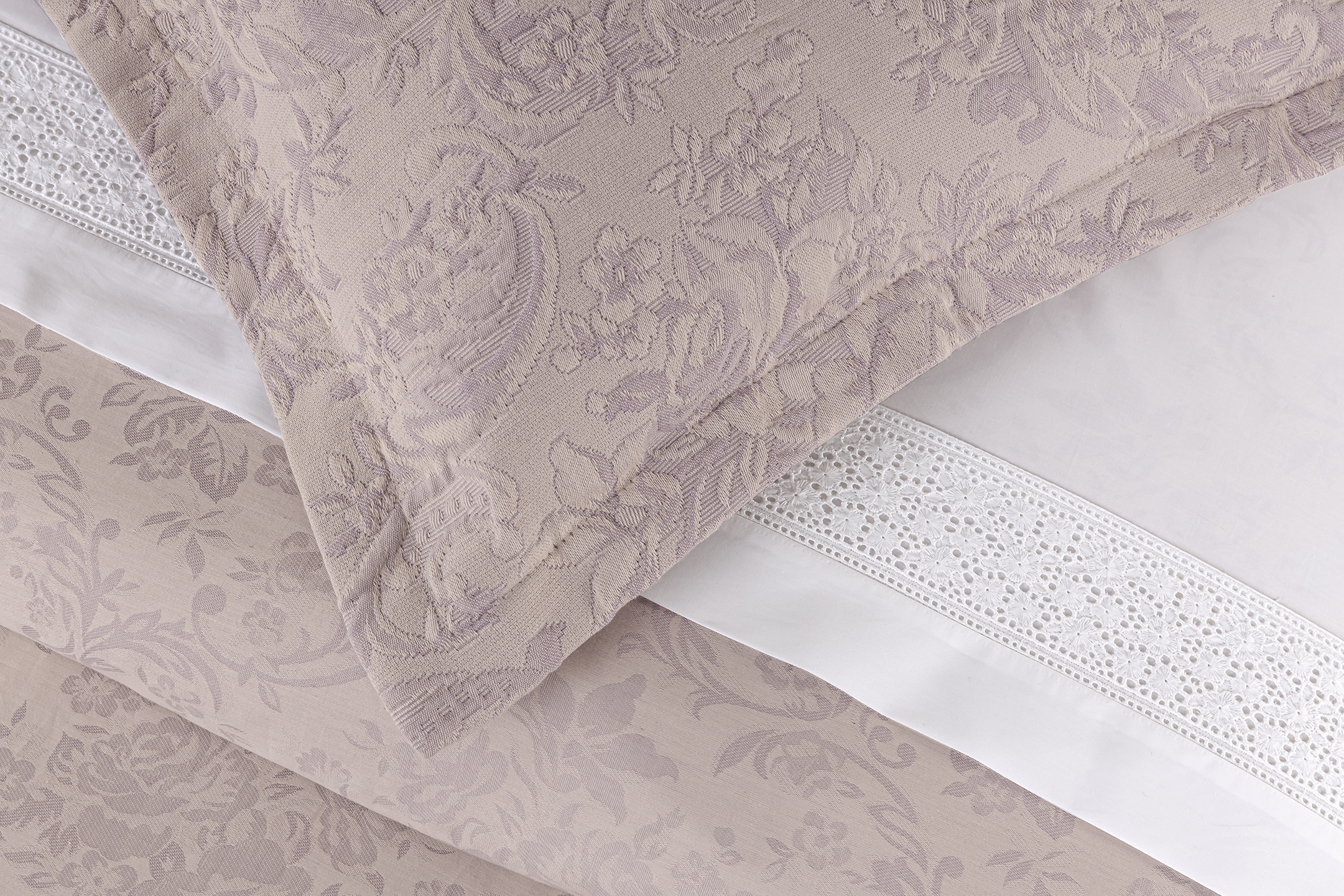 Juliette Bedspread & Chloé Embroidery