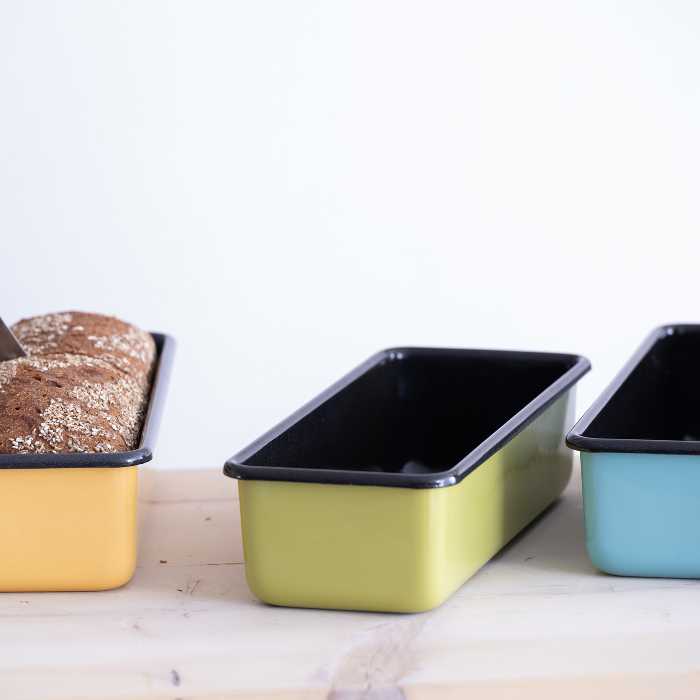RIESS loaf pans in new color