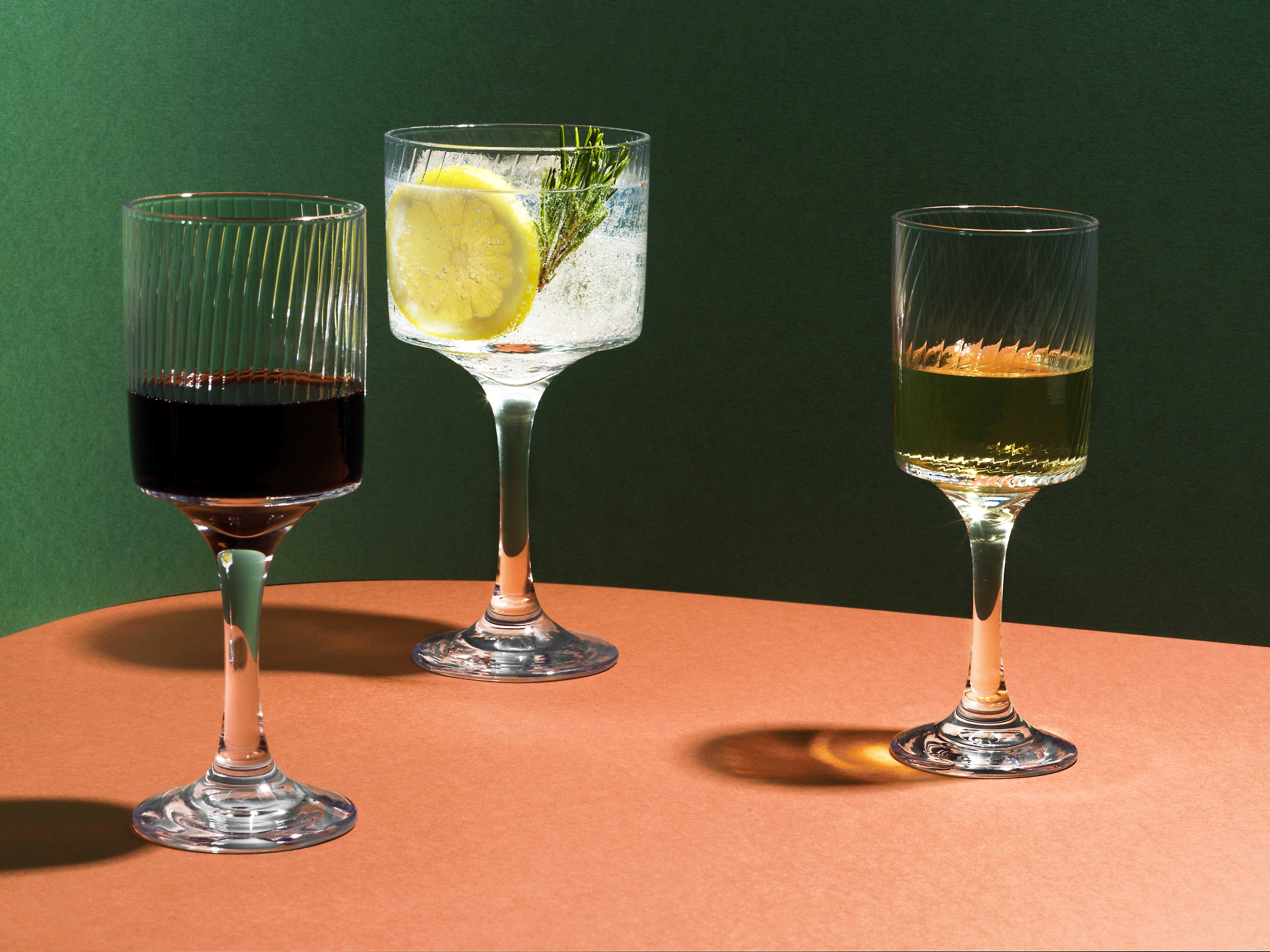 Some lines stemware collection