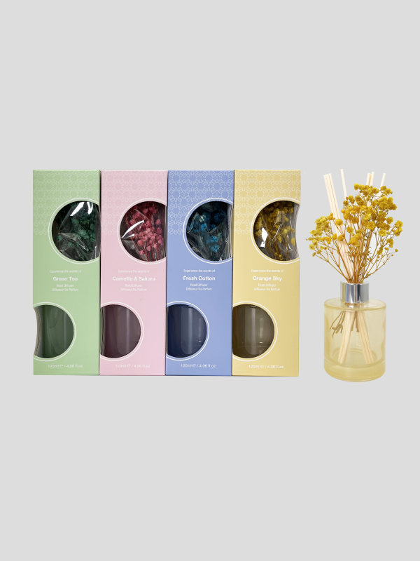 120ml diffuser, 1 bundle of dried flowers, 5 fiber sticks