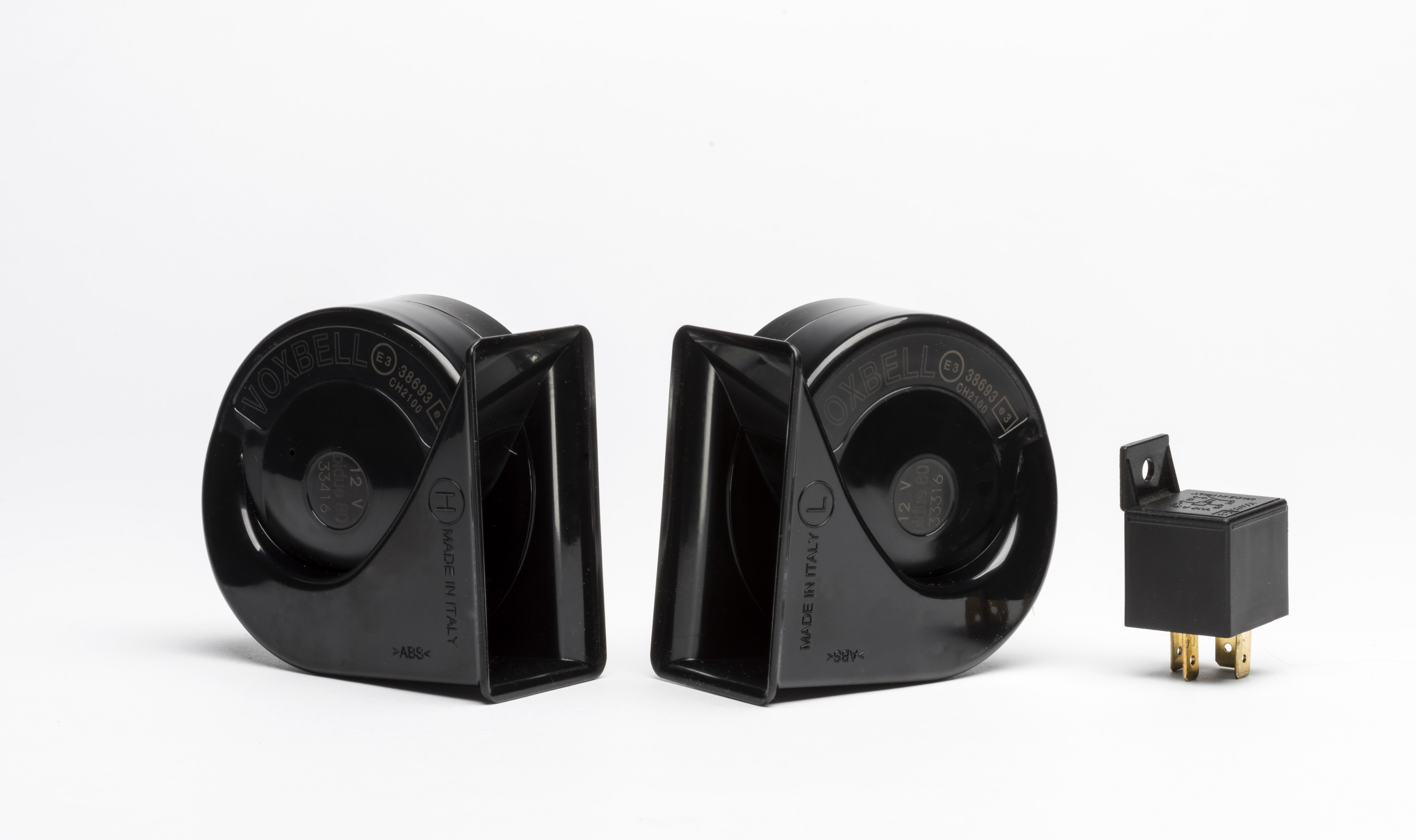 ELECTROMAGNETIC HORN SET