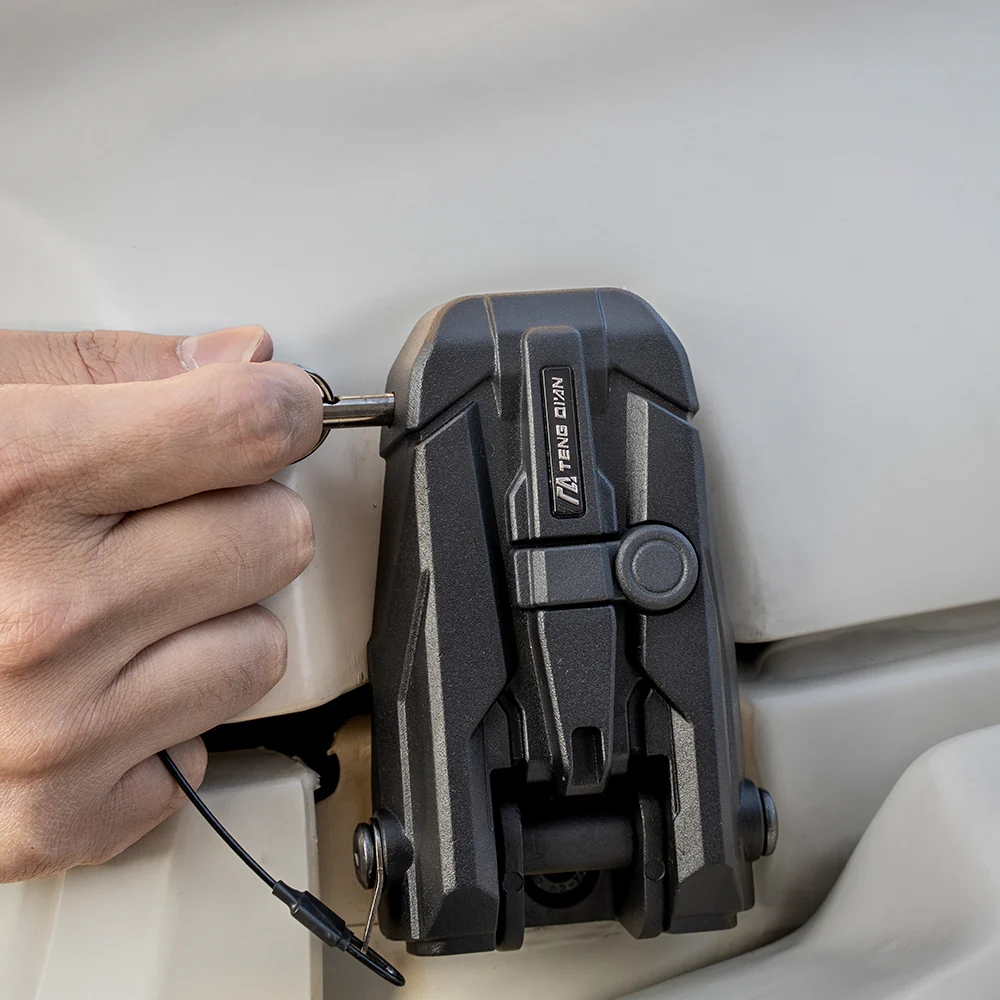 Bonnet Latches