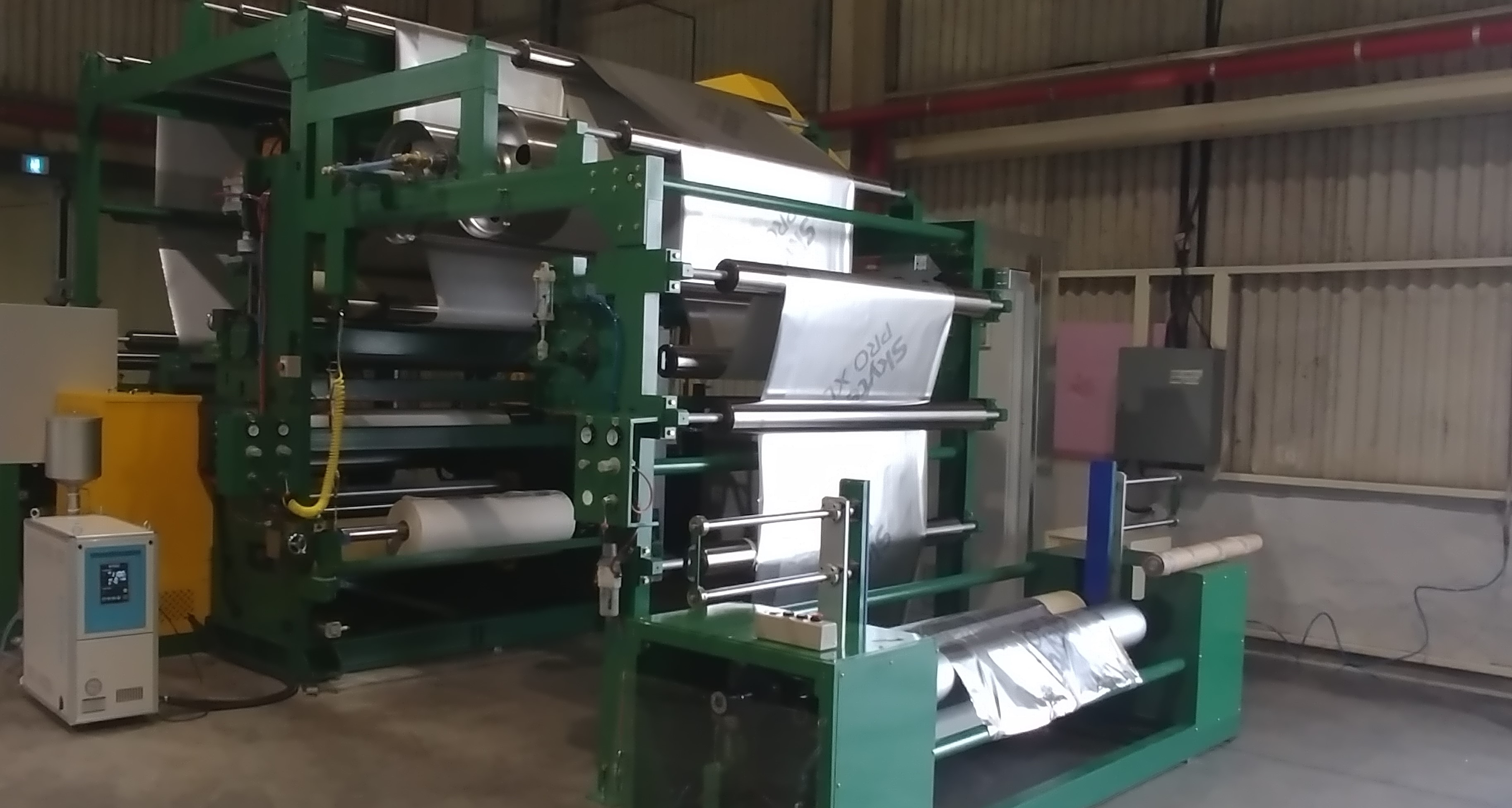 HOT Melt Laminating Machine
