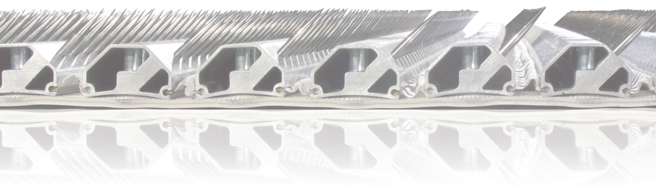 Aluminium spiked lattice