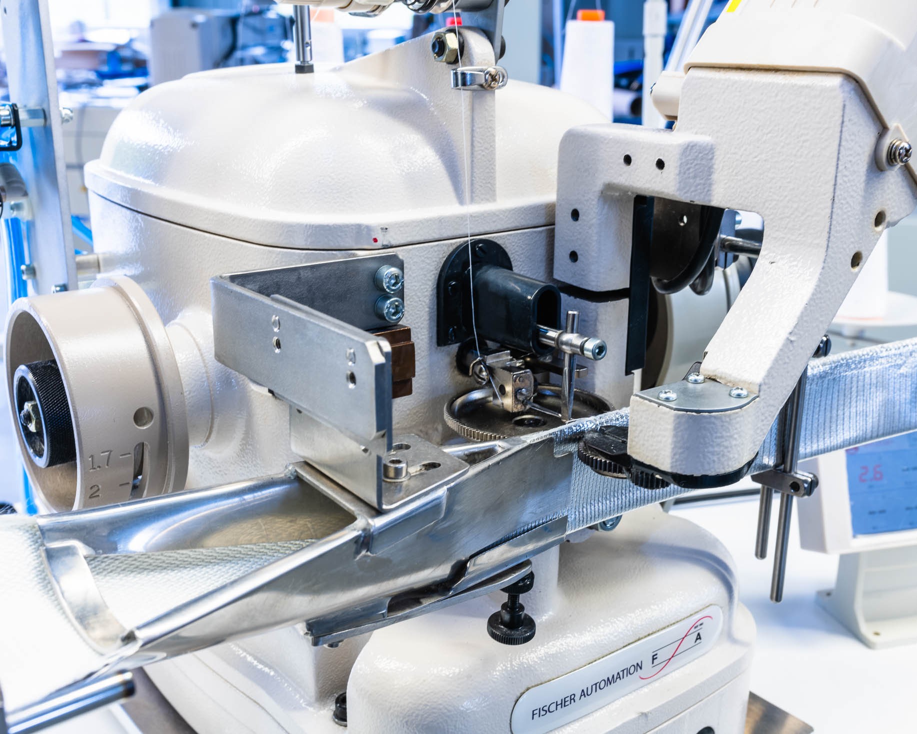 Sewing machines for heavy textiles