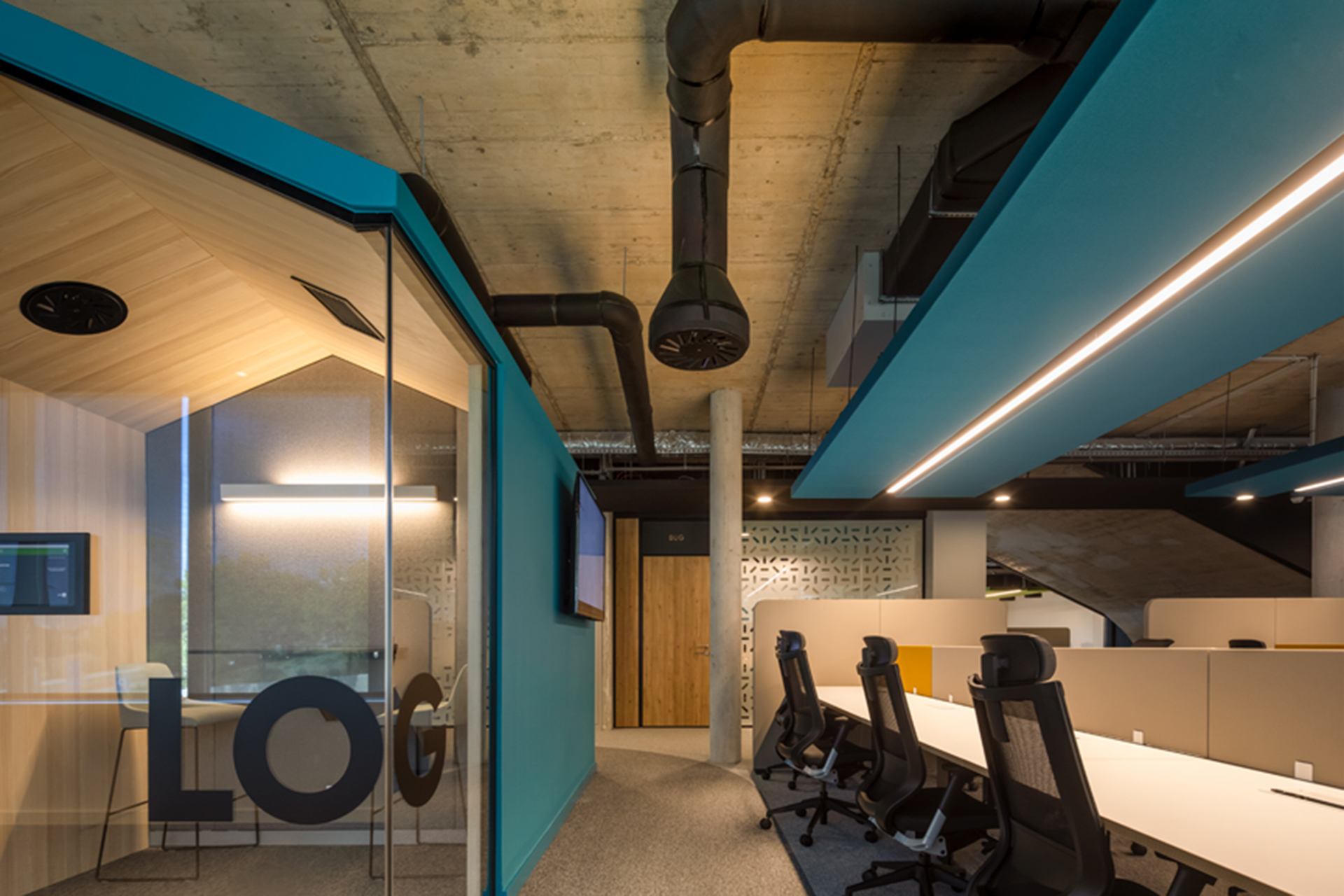 LIGHT & ACOUSTIC Solutions