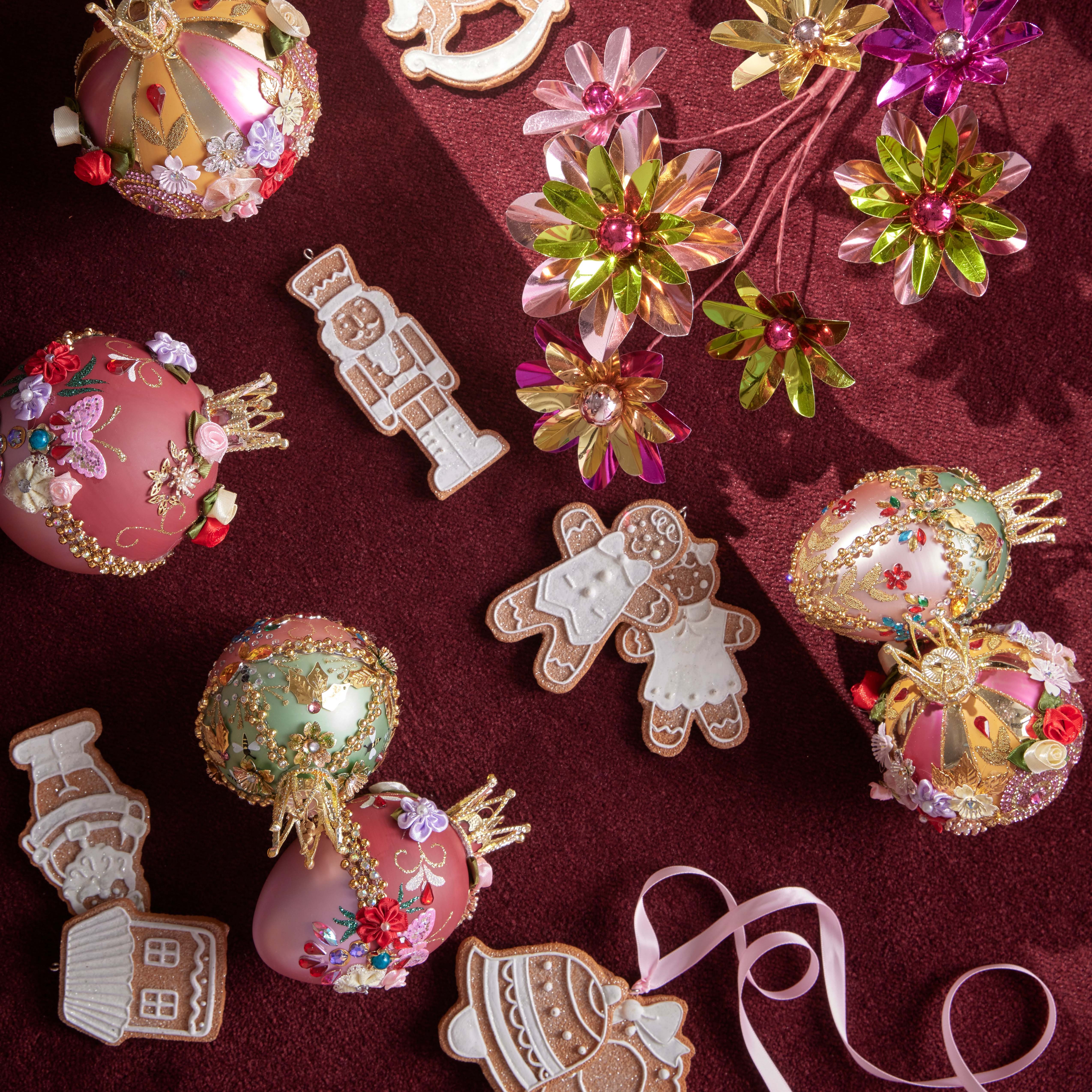 decoration objects