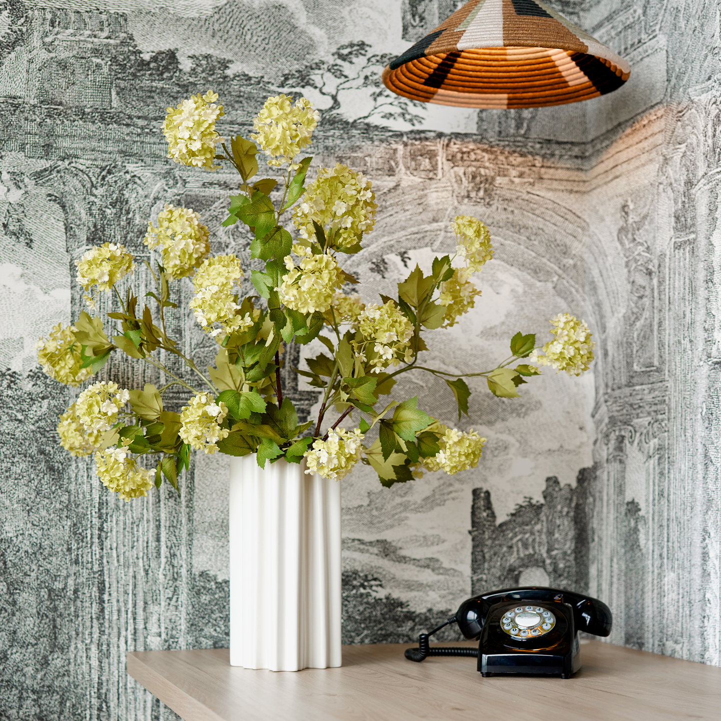 Artificial flowers