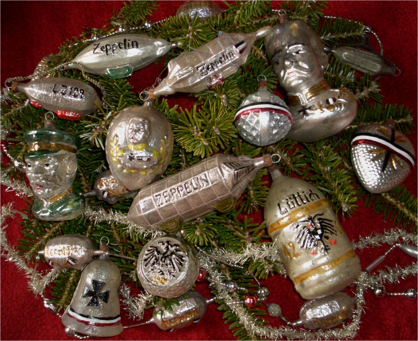 Nostalgie Christbaumschmuck UG