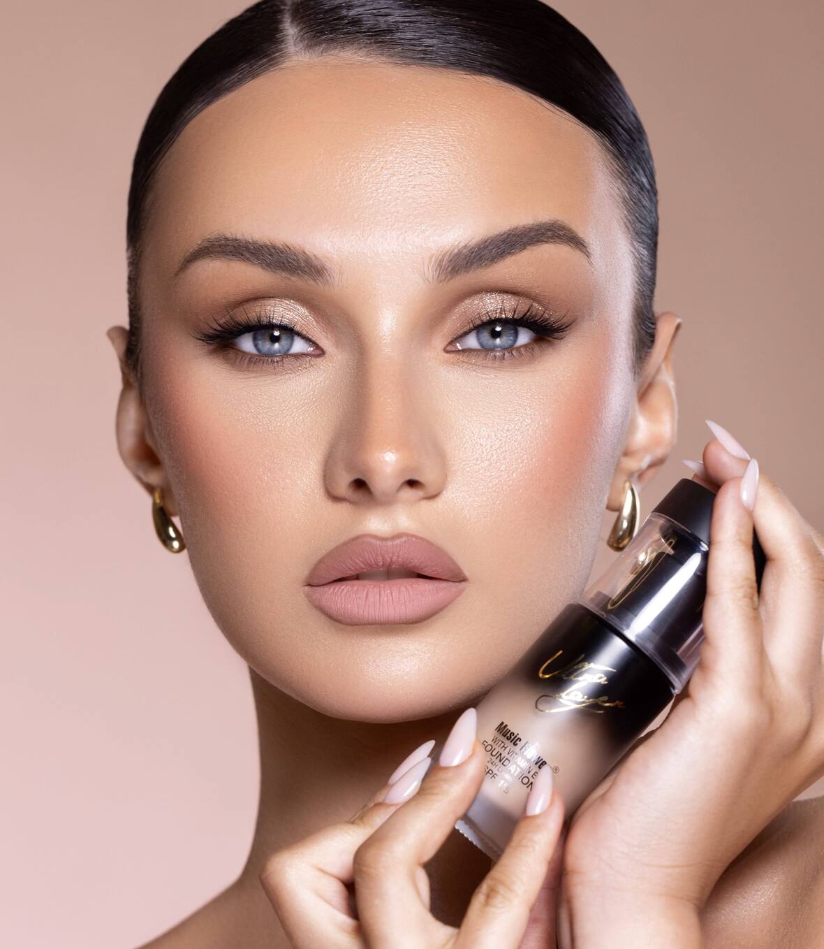 ULTRA LAYER FOUNDATION