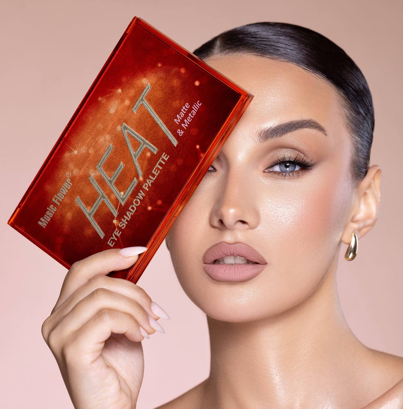 EYESHADOW PALETTE 
