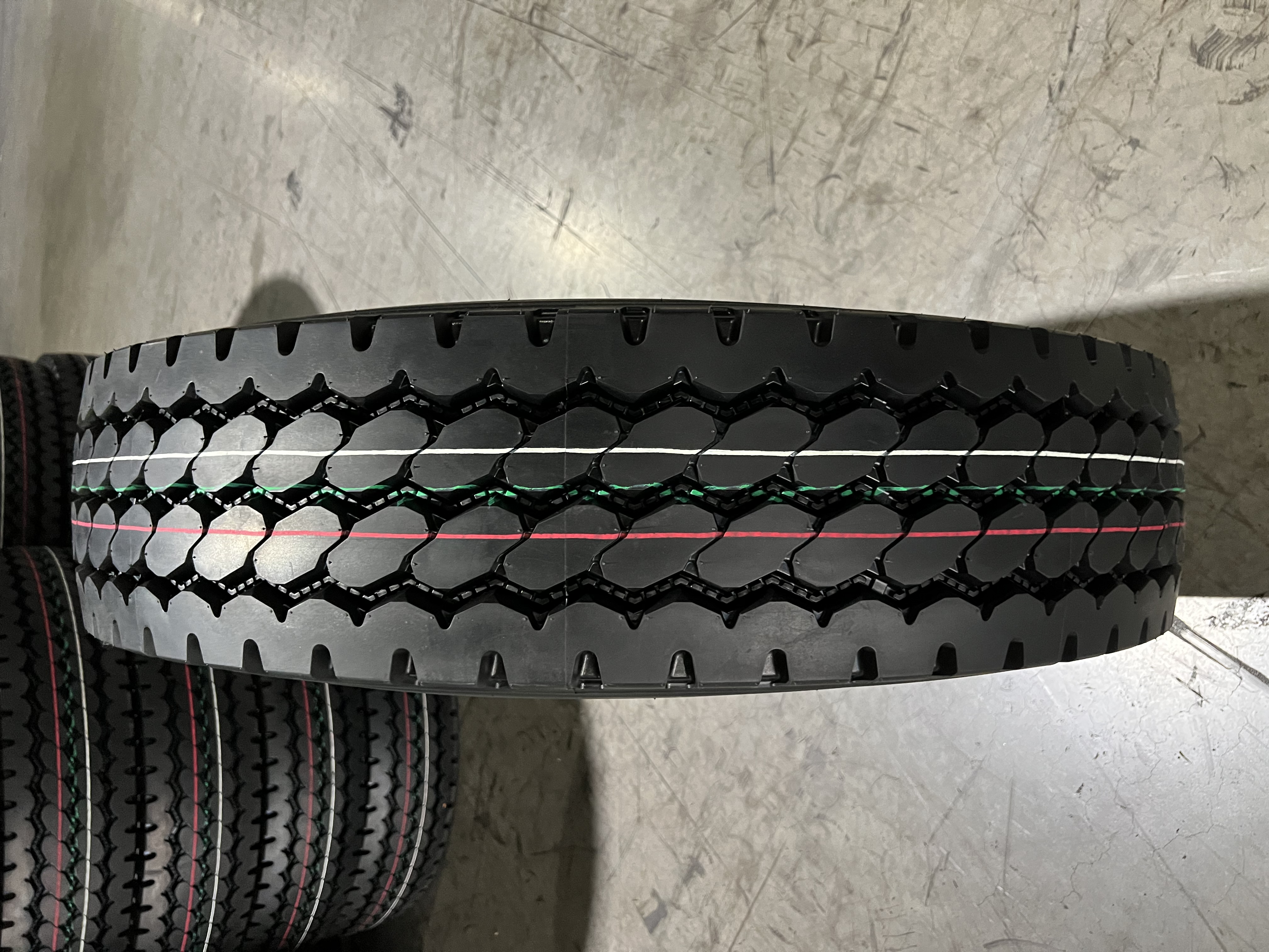 CHONTEN 11.00R20 TRUCK  TIRES