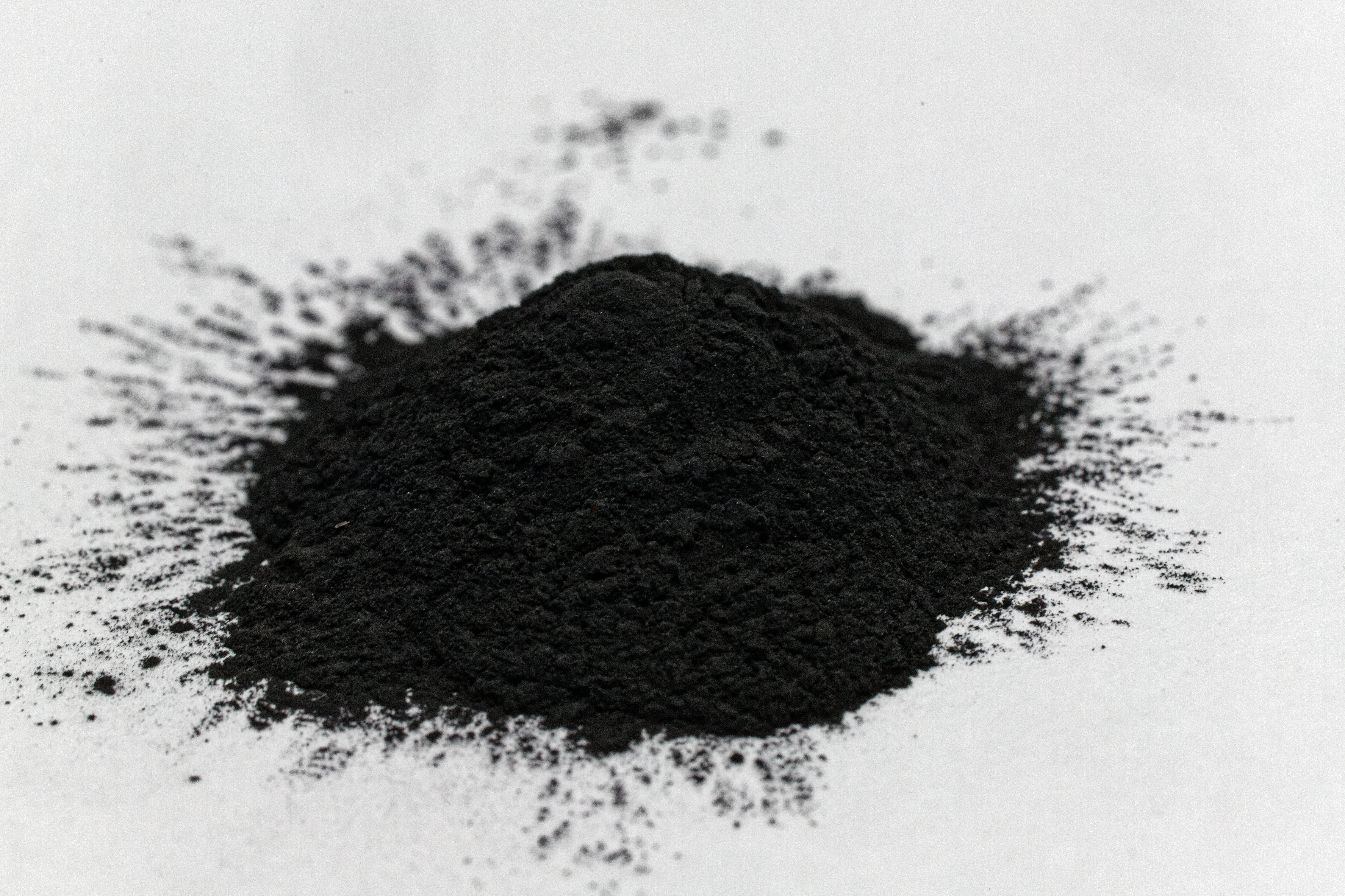 NANOMAG (Ferrite powders: Fe3O4, MnZn, NiZn)