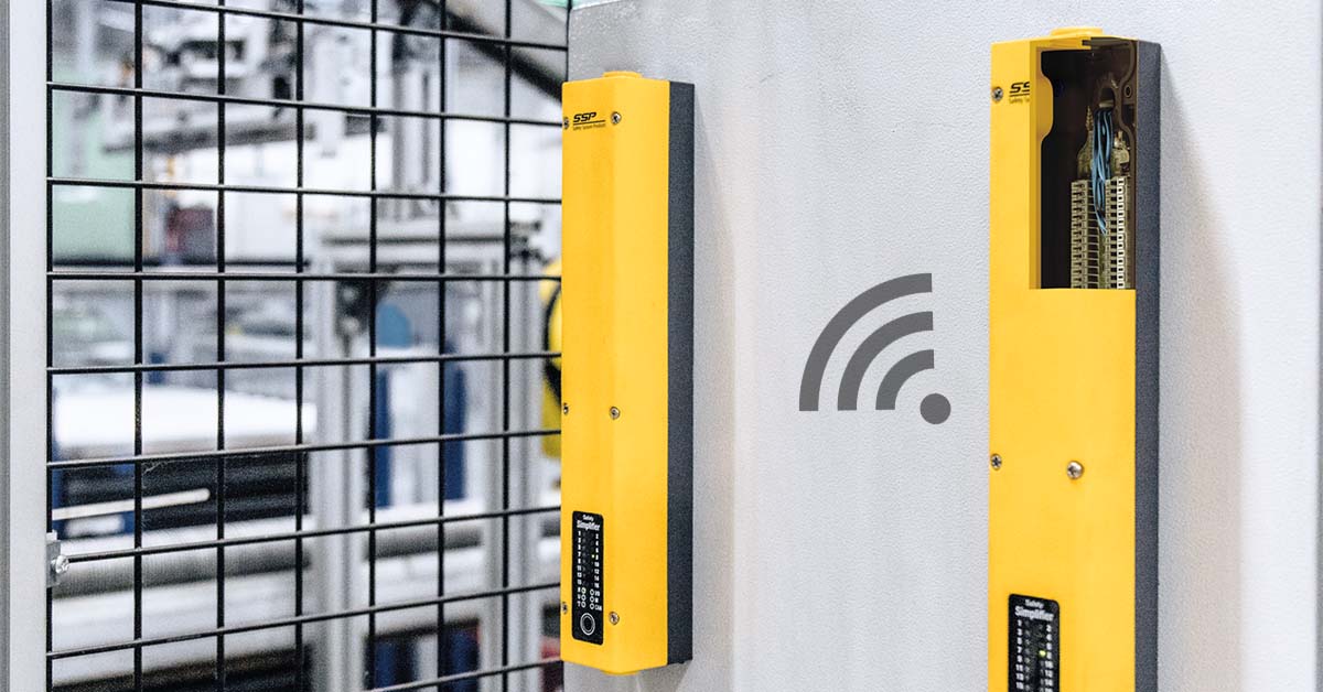 Safety Simplifier - Safety controller with integrated wireless interface
