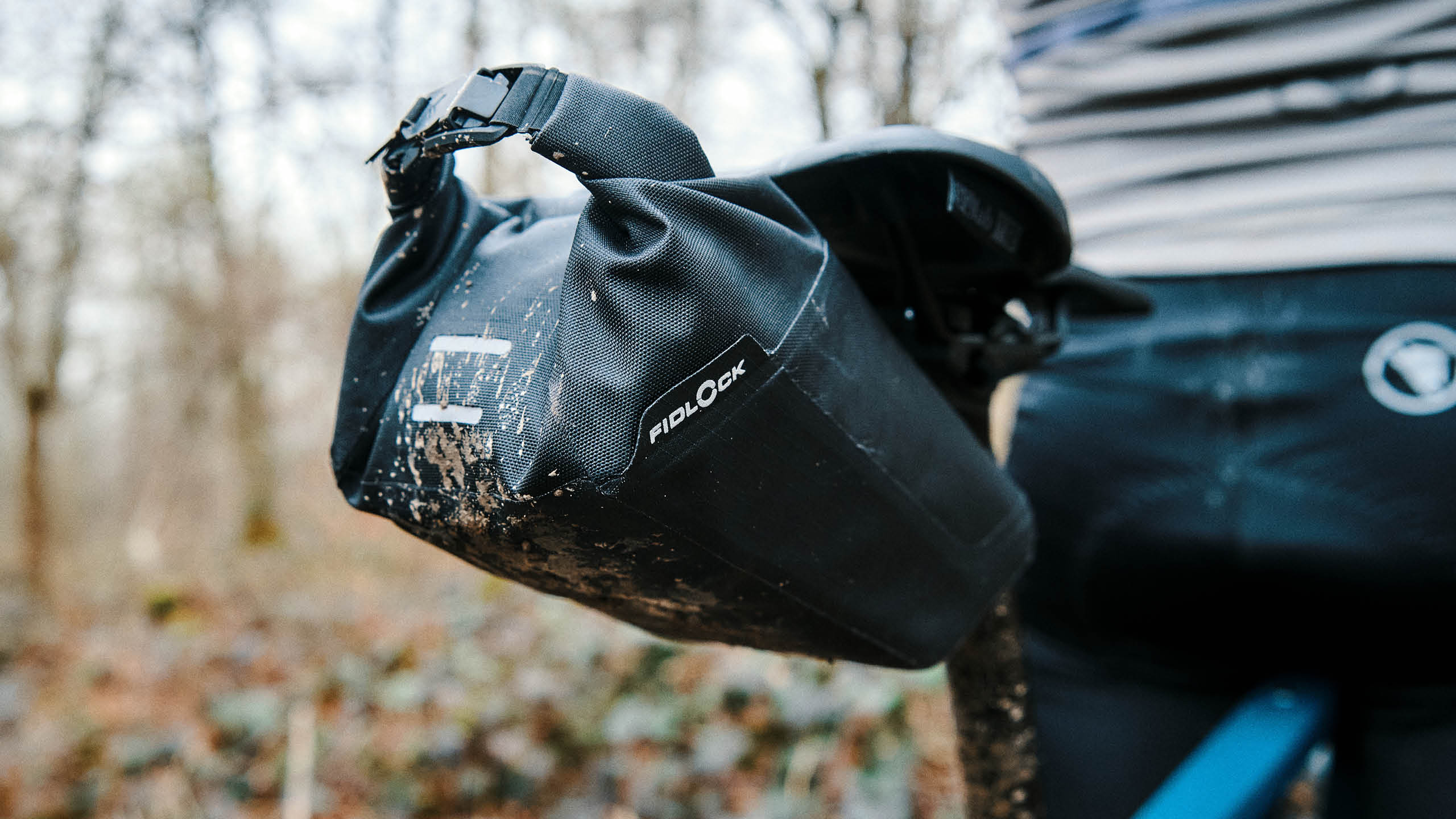 PINCLIP saddle bag