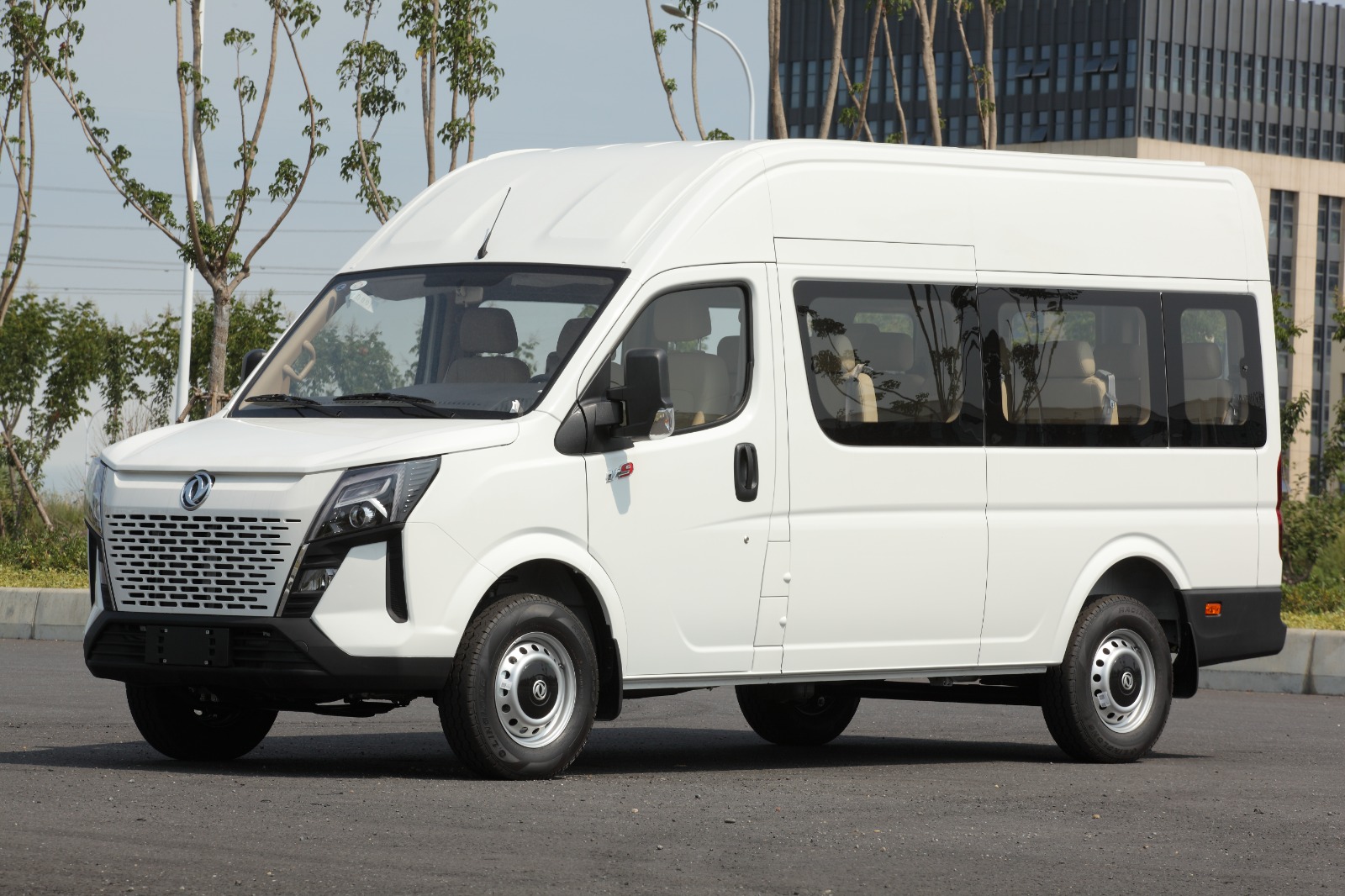 Dongfeng Passenger Van